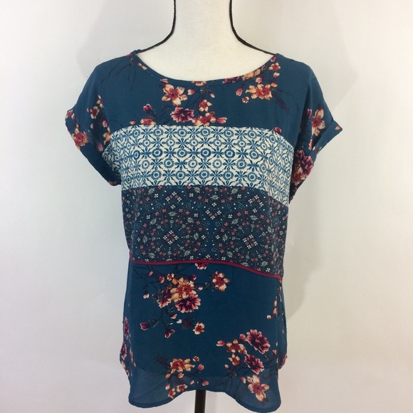 Xhilaration Tops - Xhilaration  Blouse Top M